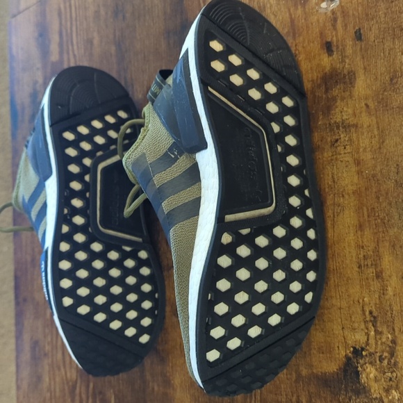 ADIDAS mens NMD Sneakers - Picture 4 of 11